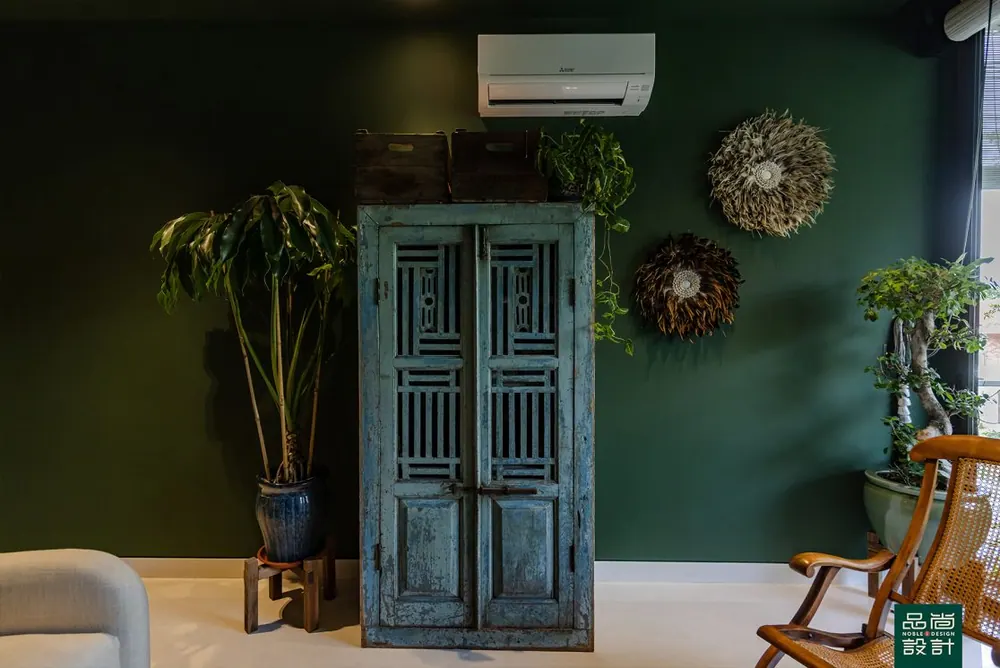 A Style Like No Other 3 Bedroom — interior by Noble Interior Design (5 of 59)