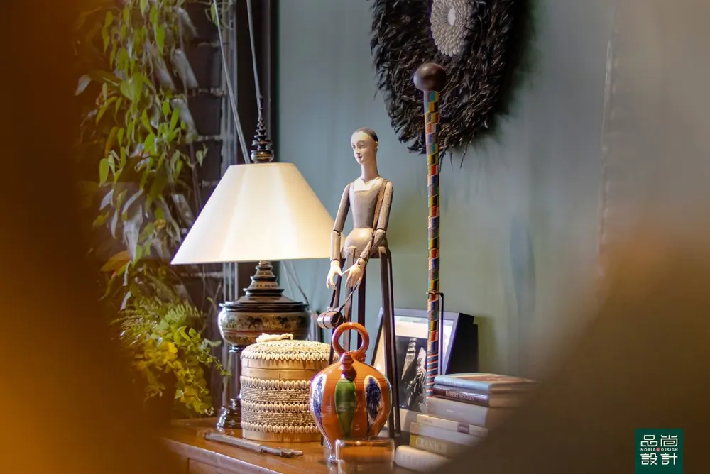 A Style Like No Other 3 Bedroom — interior by Noble Interior Design (6 of 59)