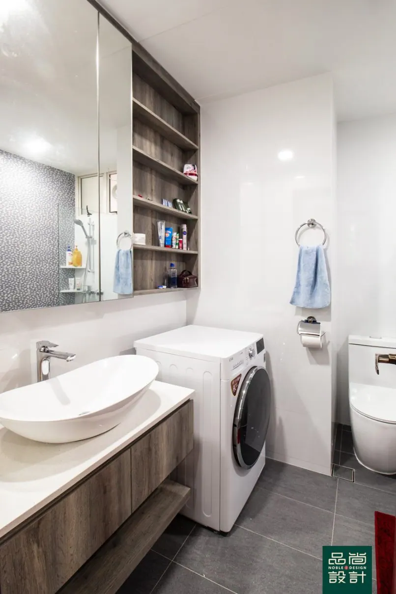 Seletar Springs 2 Bedroom — interior by Noble Interior Design (13 of 14)