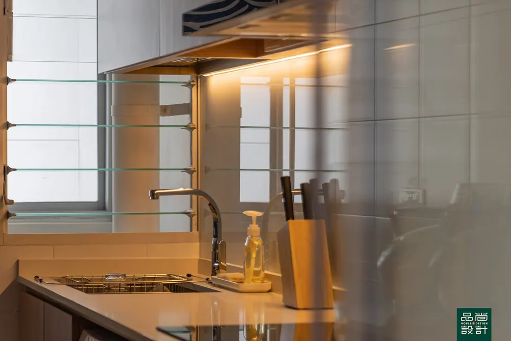 Costa Ris @ Pasir Ris 4-room — interior by Noble Interior Design (15 of 27)