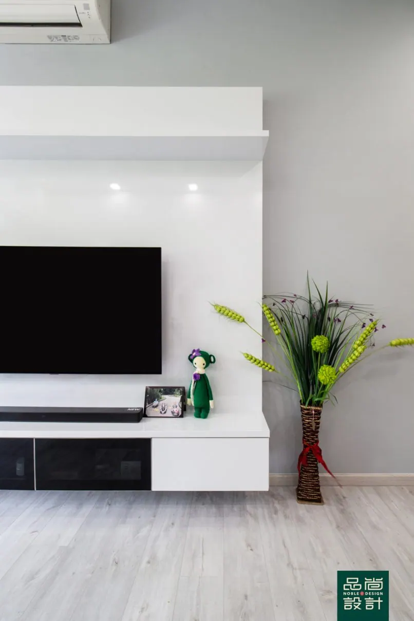 Seletar Springs 2 Bedroom — interior by Noble Interior Design (3 of 14)