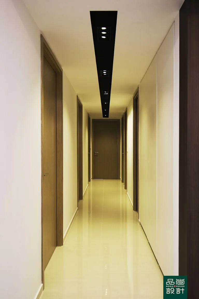 Westwood Residences 5 Bedroom — interior by Noble Interior Design (6 of 7)