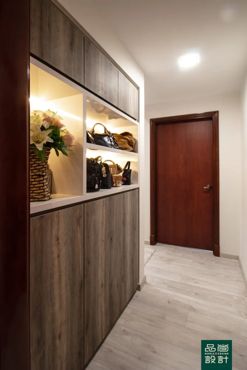 Seletar Springs 2 Bedroom — interior by Noble Interior Design (10 of 14)