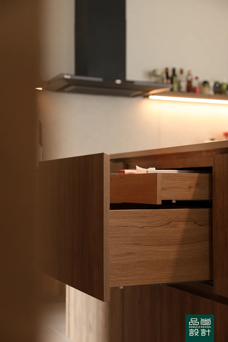 Tampines GreenVines 5-room, completed by Noble Interior Design