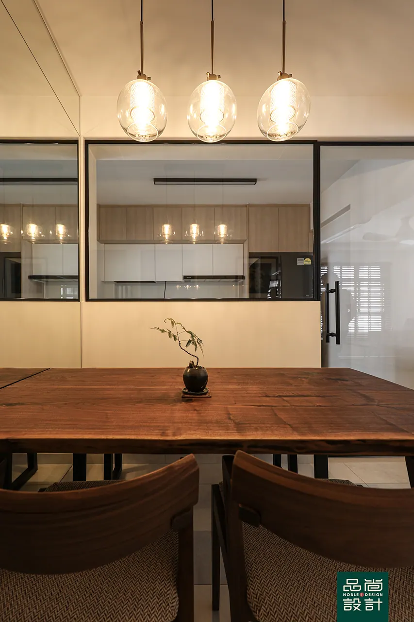 Admiralty Grove 4-room — interior by Noble Interior Design (8 of 21)