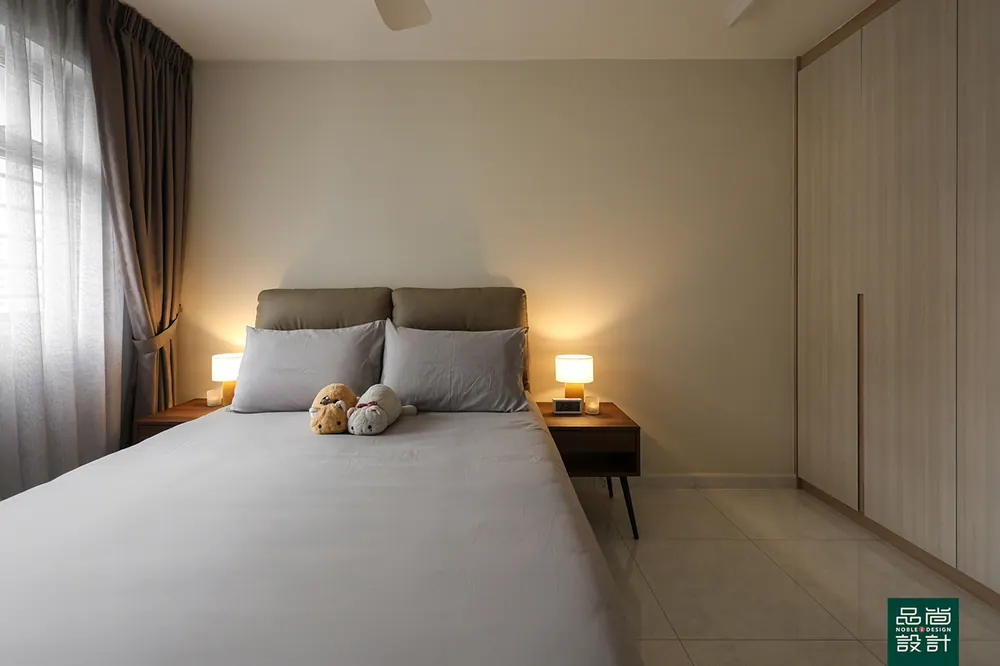 Admiralty Grove 4-room — interior by Noble Interior Design (18 of 21)