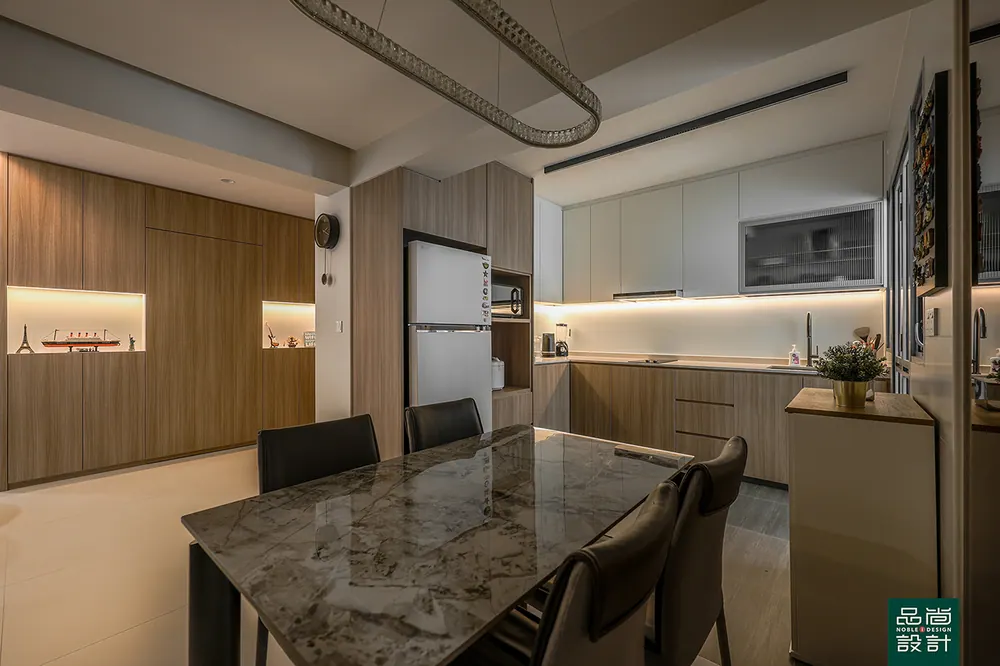 Alkaff Breeze 4-room — interior by Noble Interior Design (12 of 30)