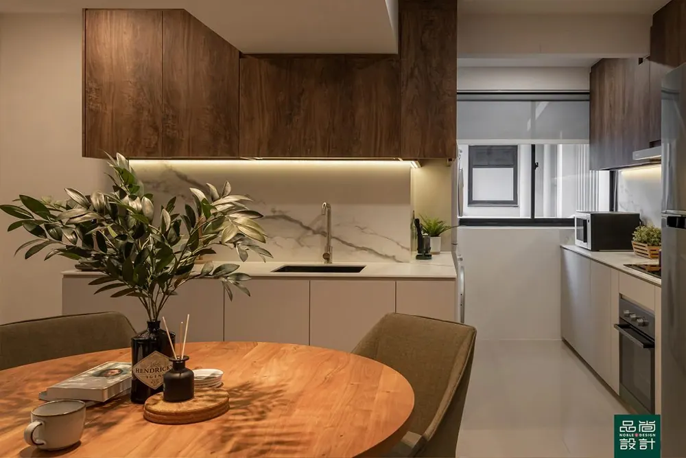 Alkaff Courtview 4-room — interior by Noble Interior Design (16 of 25)