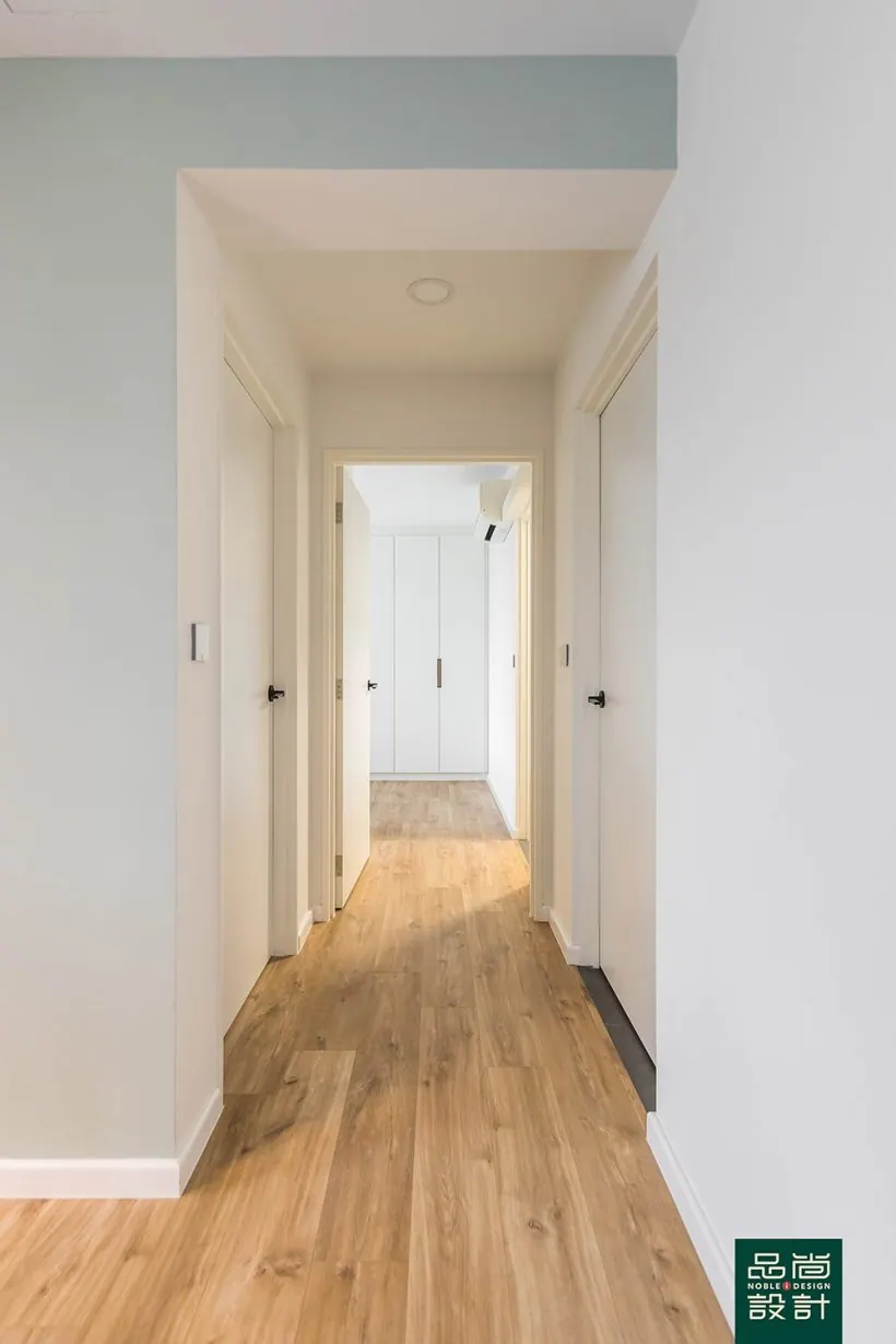 Alkaff Lakeview 4-room — interior by Noble Interior Design (7 of 28)