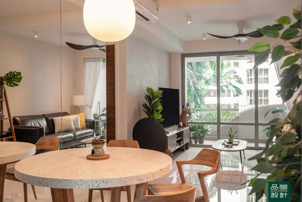 Arc @ Tampines 3 Bedroom — interior by Noble Interior Design (4 of 21)