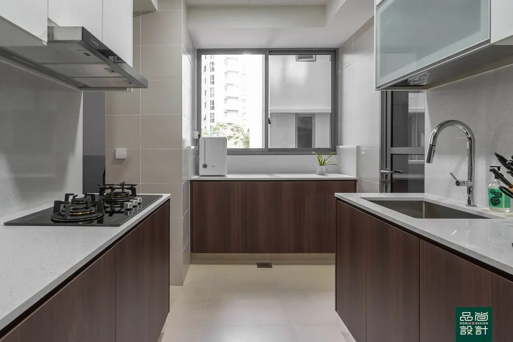 Arc @ Tampines 3 Bedroom — interior by Noble Interior Design (9 of 21)
