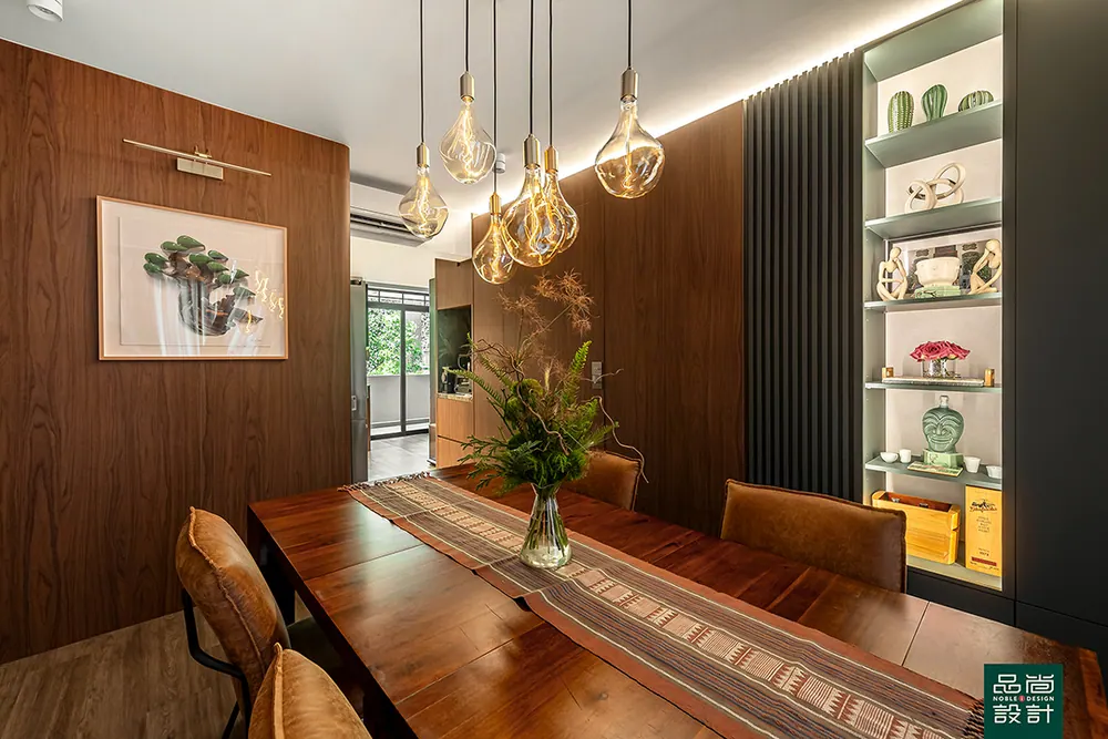 Avenue South Residence 3 Bedroom — interior by Noble Interior Design (5 of 32)