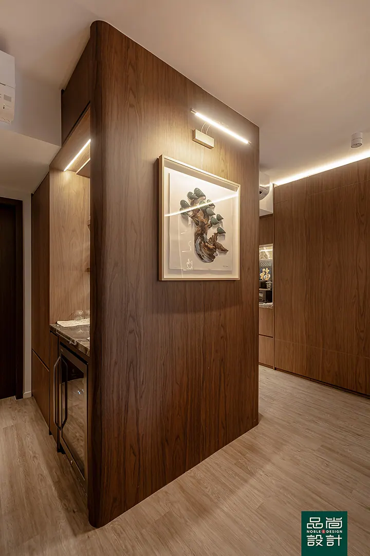 Avenue South Residence 3 Bedroom — interior by Noble Interior Design (13 of 32)