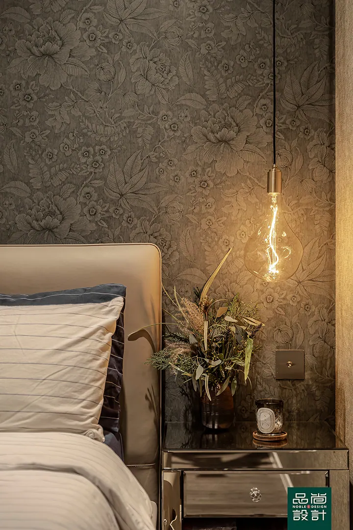 Avenue South Residence 3 Bedroom — interior by Noble Interior Design (25 of 32)