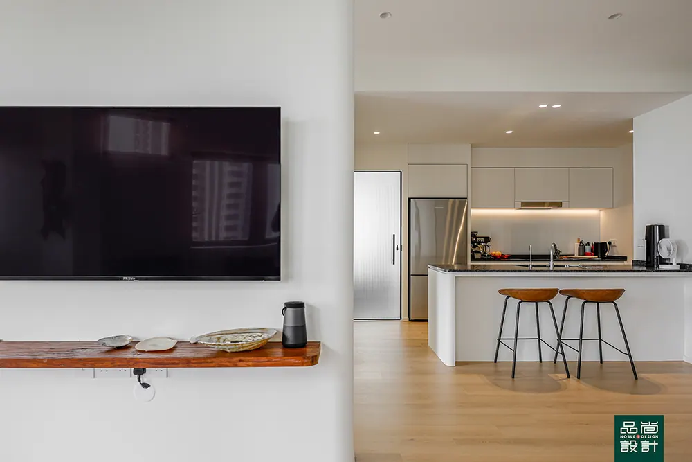 Bayshore Park 3 Bedroom — interior by Noble Interior Design (2 of 39)
