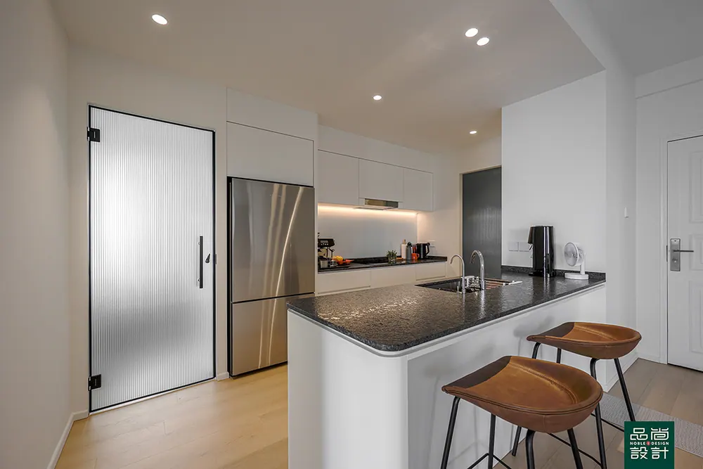 Bayshore Park 3 Bedroom — interior by Noble Interior Design (25 of 39)