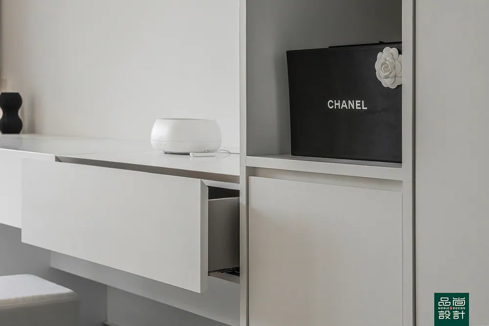 Breeze at The East 3 Bedroom — interior by Noble Interior Design (27 of 34)