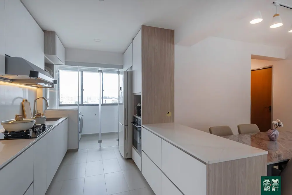 Compassvale Helm @ Sengkang 4-room — interior by Noble Interior Design (16 of 22)