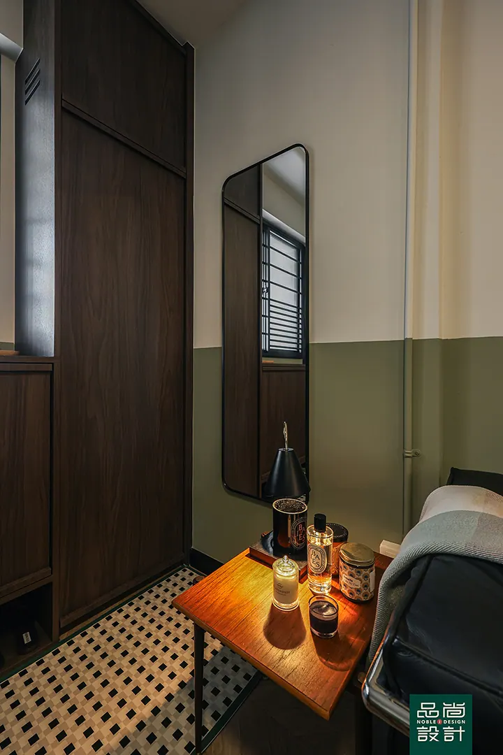 Crawford Court 3-room — interior by Noble Interior Design (7 of 36)