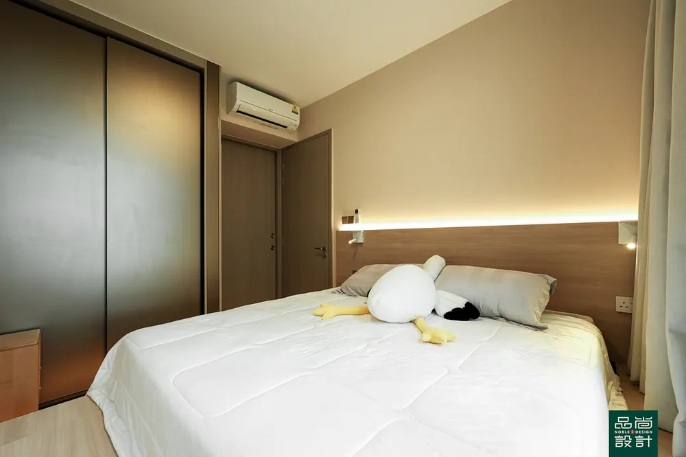 Dairy Farm Residences 2 Bedroom — interior by Noble Interior Design (21 of 25)