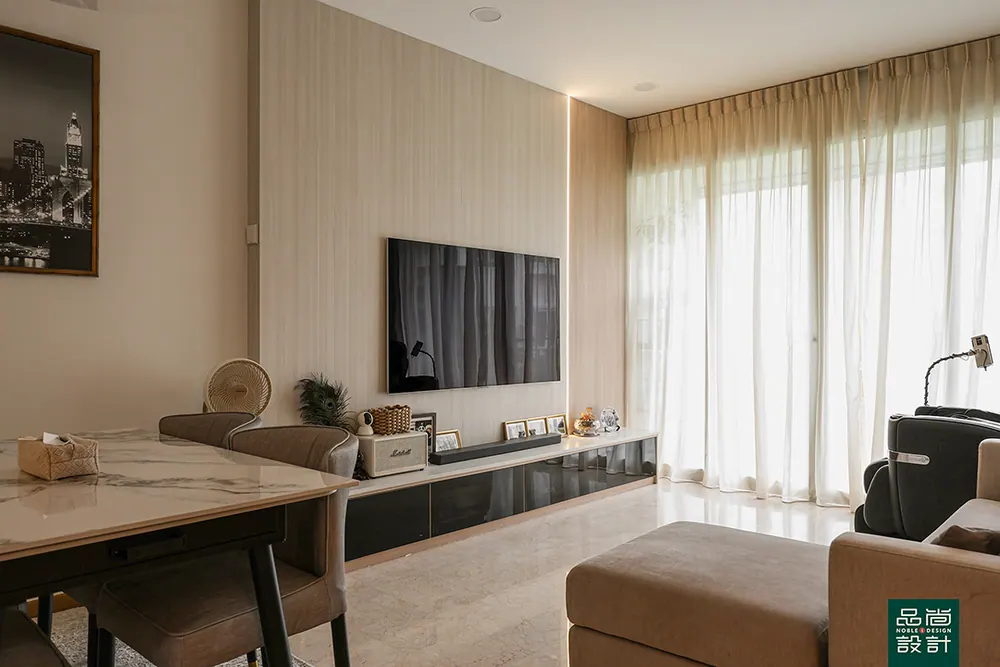 Edelweiss Park 3 Bedroom — interior by Noble Interior Design (6 of 25)