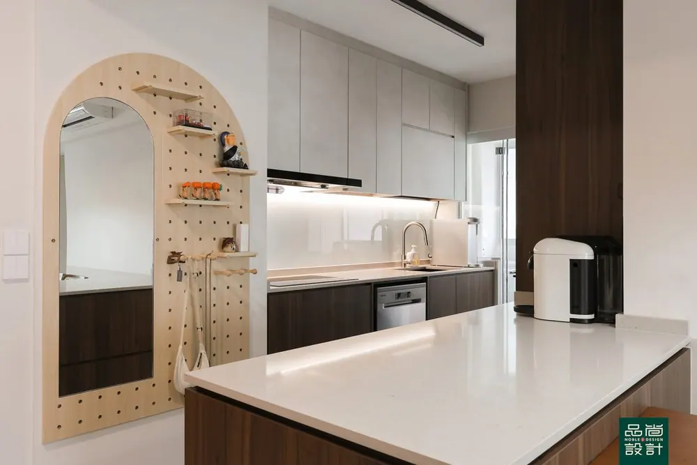 Fajar Hills 4-room — interior by Noble Interior Design (8 of 23)