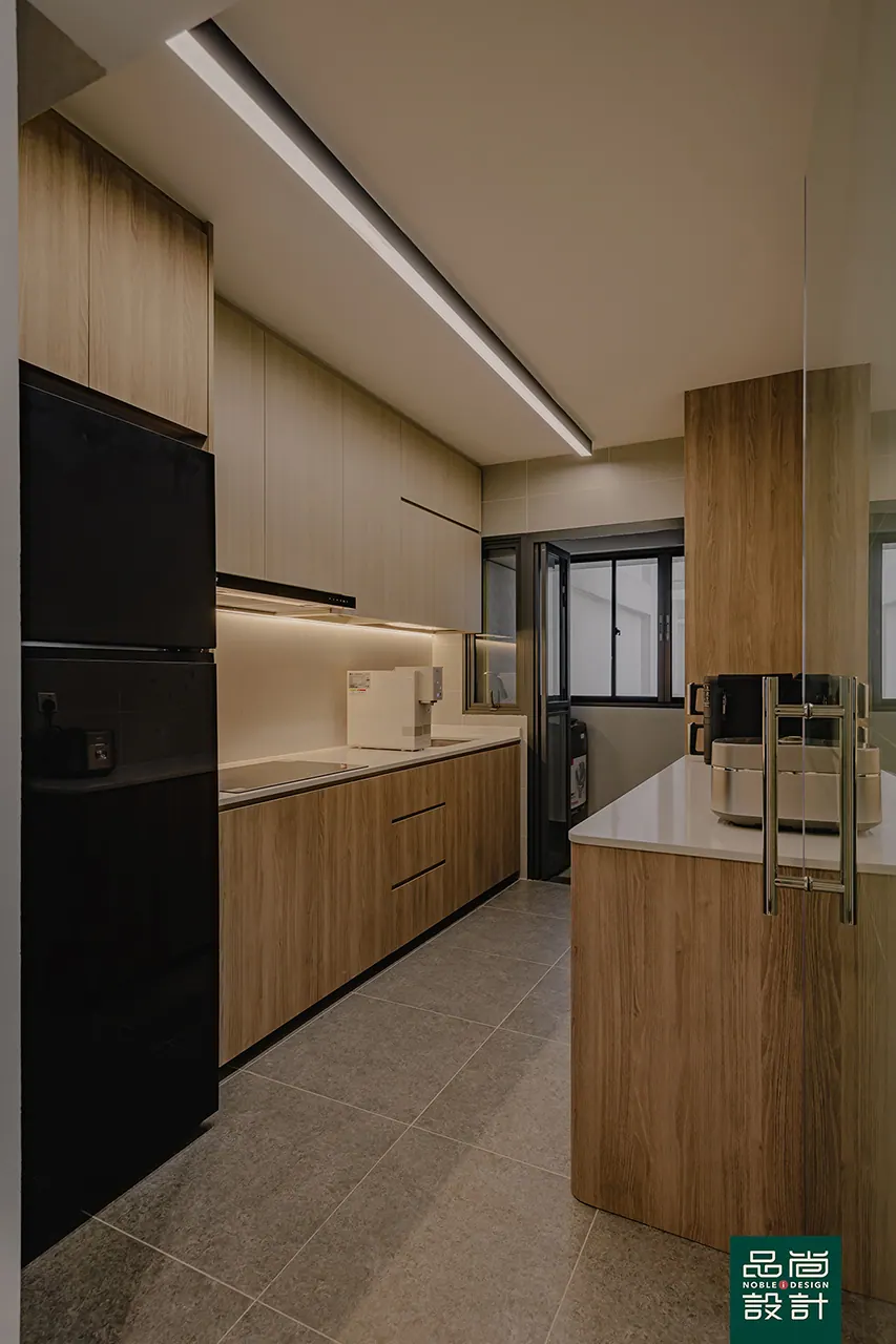 Garden Bloom @ Tengah 4-room — interior by Noble Interior Design (12 of 20)