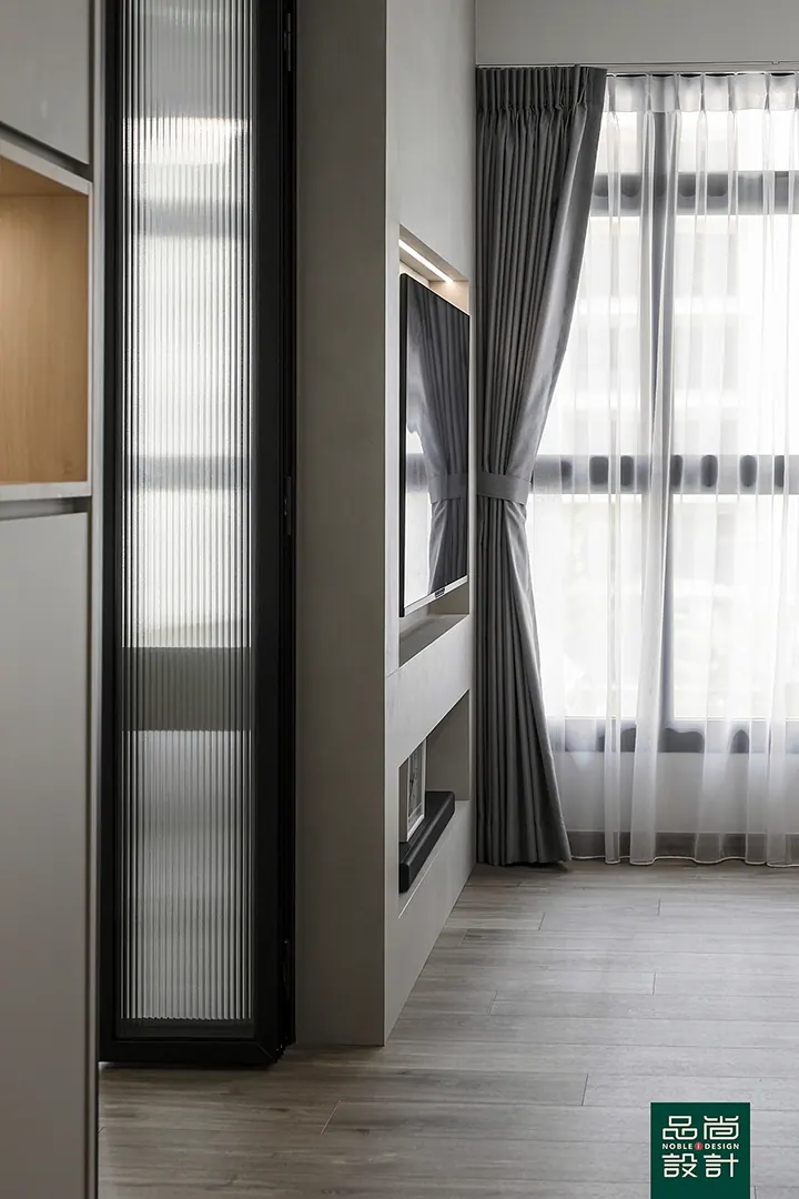 Garden Vale @ Tengah 2-room — interior by Noble Interior Design (2 of 29)