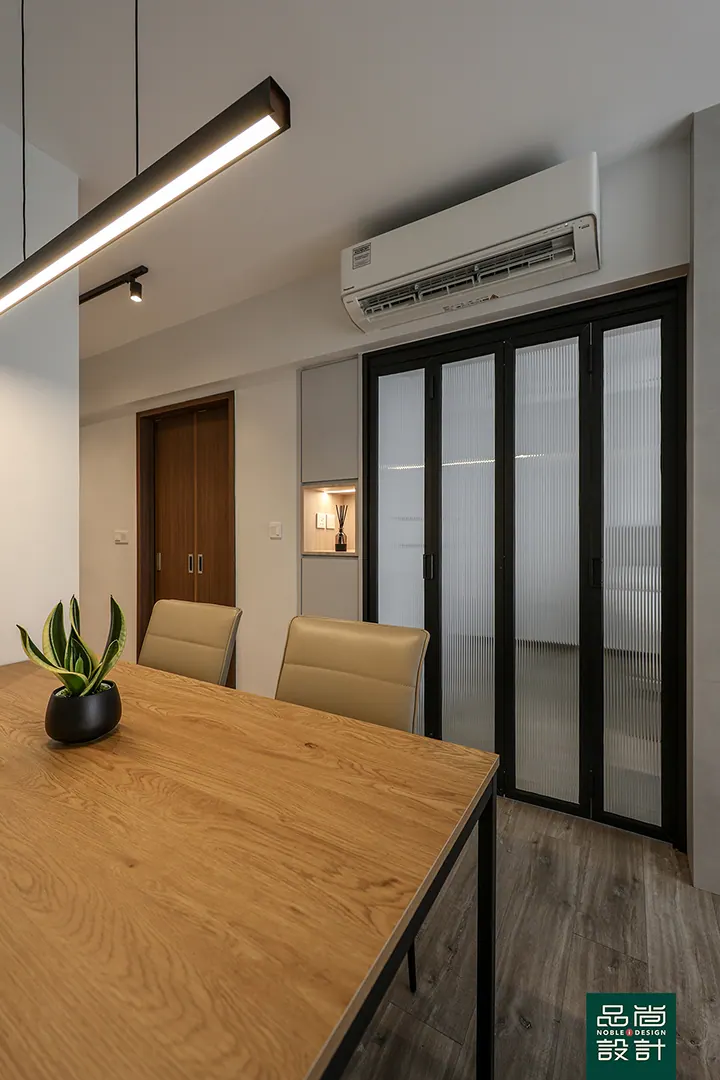 Garden Vale @ Tengah 2-room — interior by Noble Interior Design (10 of 29)