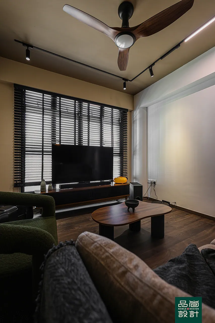 Tengah Garden Vines 4-room — interior by Noble Interior Design (6 of 28)