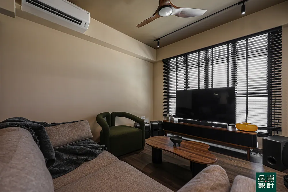 Tengah Garden Vines 4-room — interior by Noble Interior Design (9 of 28)