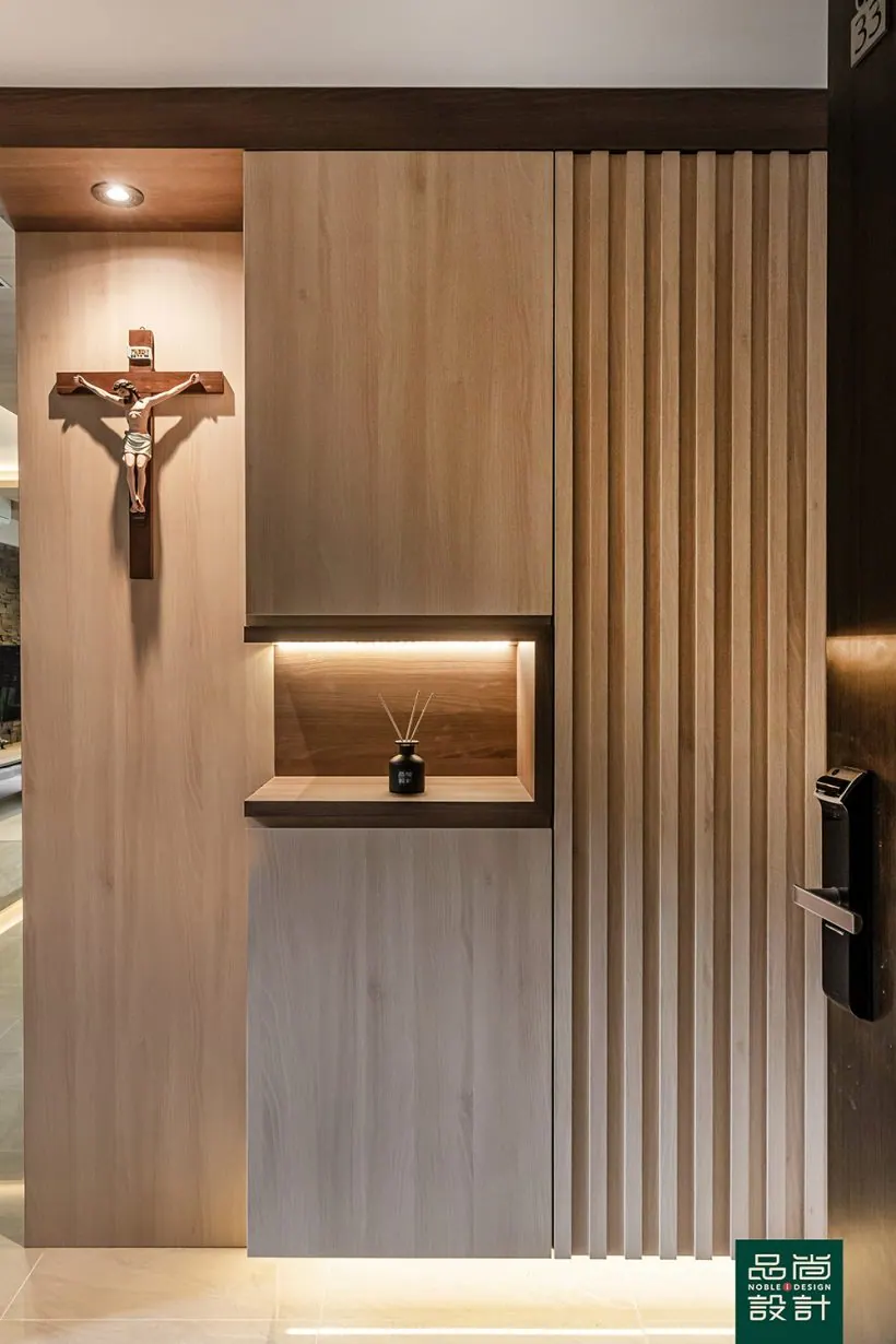 Grandeur Park Residences 3 Bedroom — interior by Noble Interior Design (2 of 19)