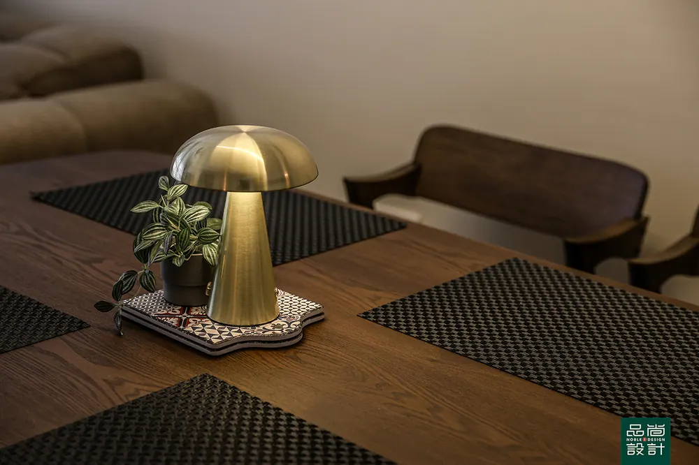 Tampines GreenEmerald 4-room — interior by Noble Interior Design (9 of 27)