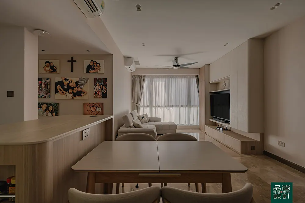 Heritage View 3 Bedroom — interior by Noble Interior Design (2 of 25)