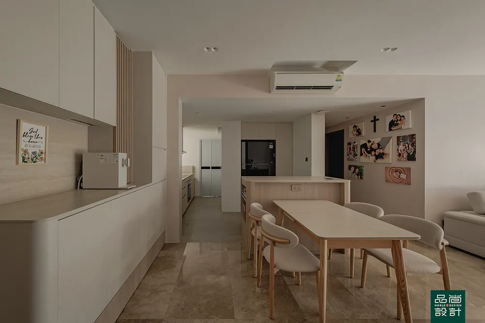 Heritage View 3 Bedroom — interior by Noble Interior Design (11 of 25)