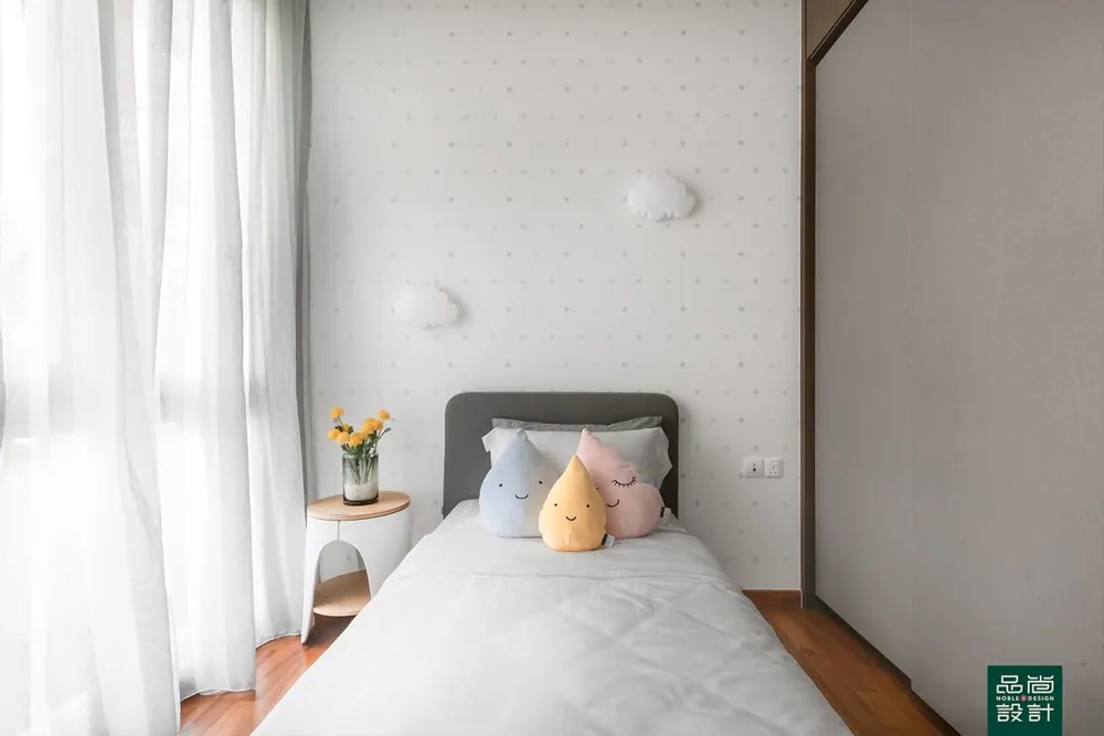 Infini @ East Coast 4 Bedroom — interior by Noble Interior Design (27 of 30)