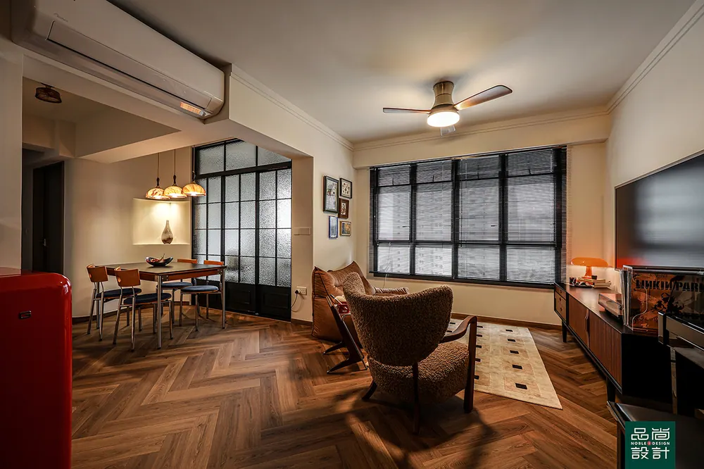 Kempas Residences 4-room — interior by Noble Interior Design (6 of 31)