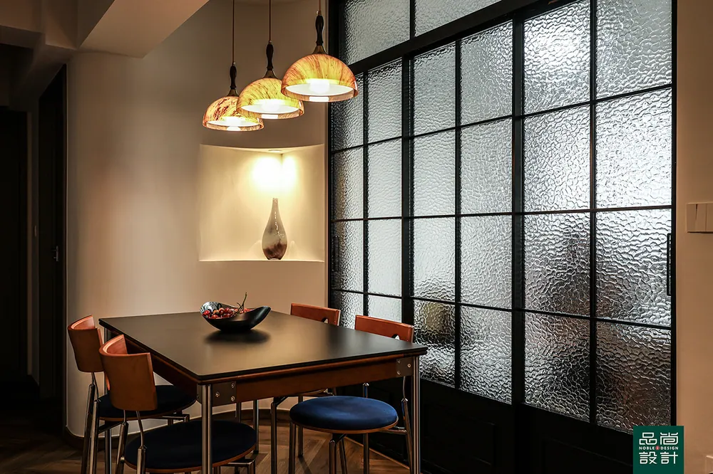 Kempas Residences 4-room — interior by Noble Interior Design (10 of 31)