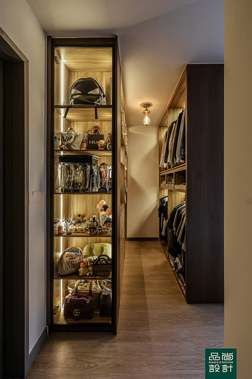 Kempas Residences 4-room — interior by Noble Interior Design (26 of 31)