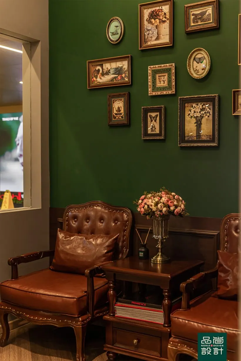Kiu Hair Gallery — interior by Noble Interior Design (9 of 24)
