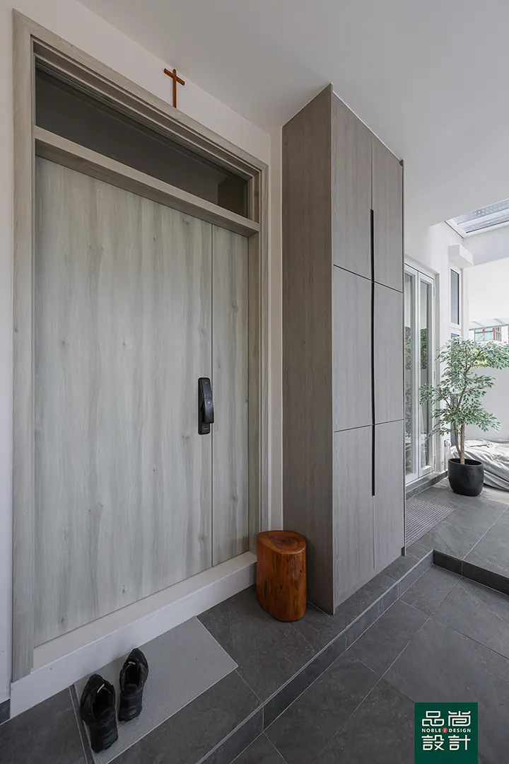 3-Storey Landed House — interior by Noble Interior Design (2 of 68)