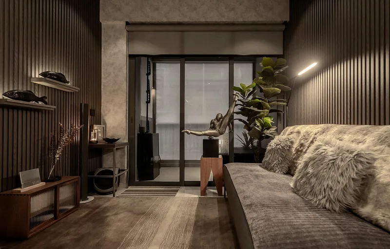 The Gentlemen’s Haven: A Stylish Escape — interior by Noble Interior Design (15 of 50)