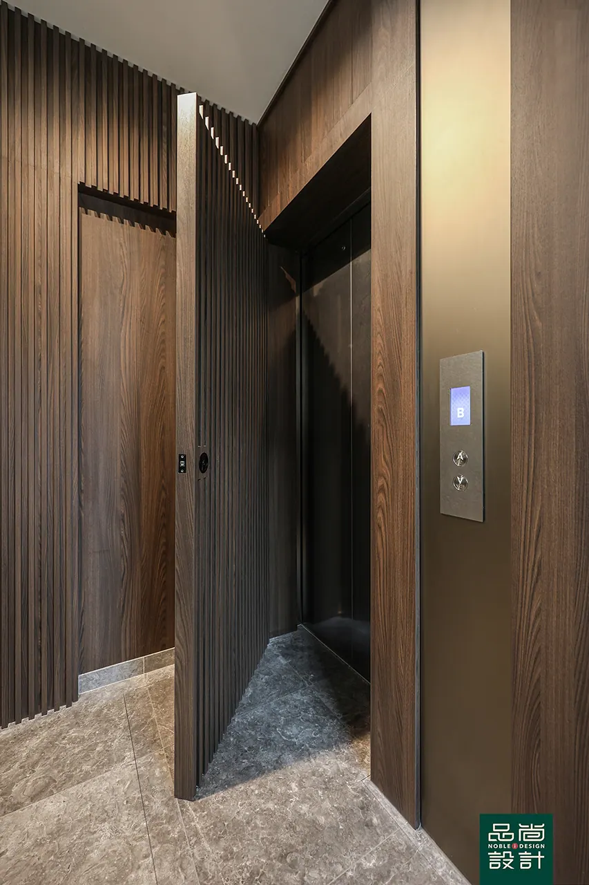 Mooi Residences 3 Bedroom — interior by Noble Interior Design (8 of 19)