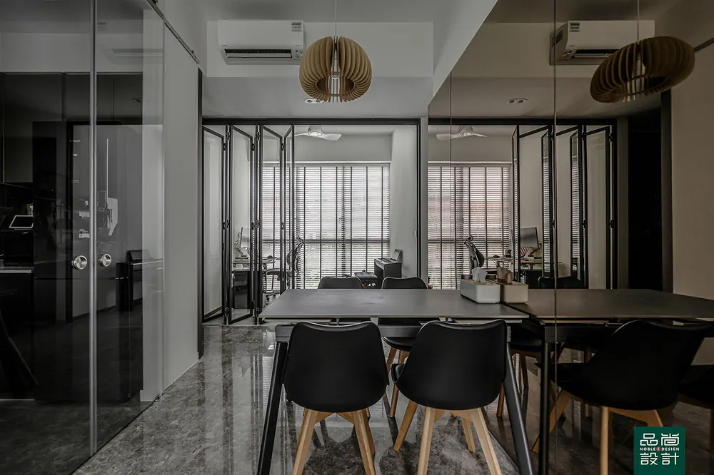 Mooi Residences 3 Bedroom — interior by Noble Interior Design (12 of 19)