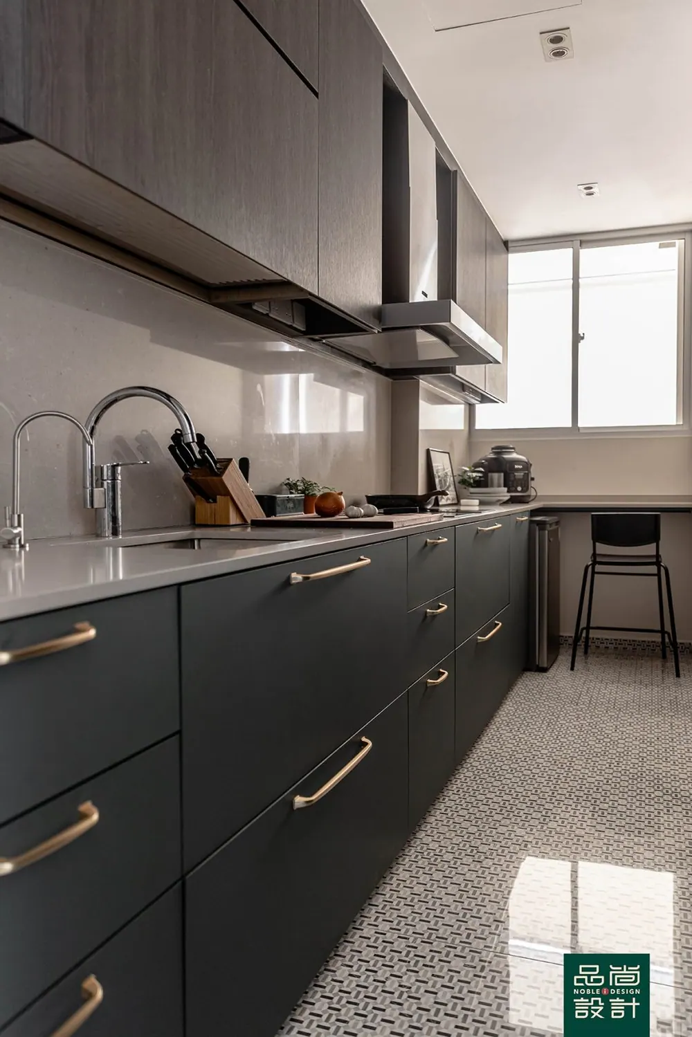 Novena Regency 3 Bedroom — interior by Noble Interior Design (17 of 42)