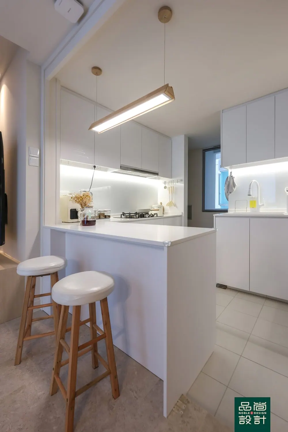 One Amber 3 Bedroom — interior by Noble Interior Design (12 of 27)