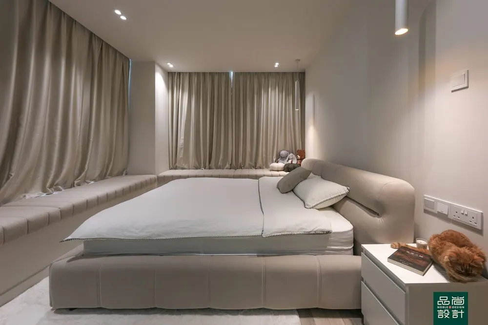 One Amber 3 Bedroom — interior by Noble Interior Design (24 of 27)