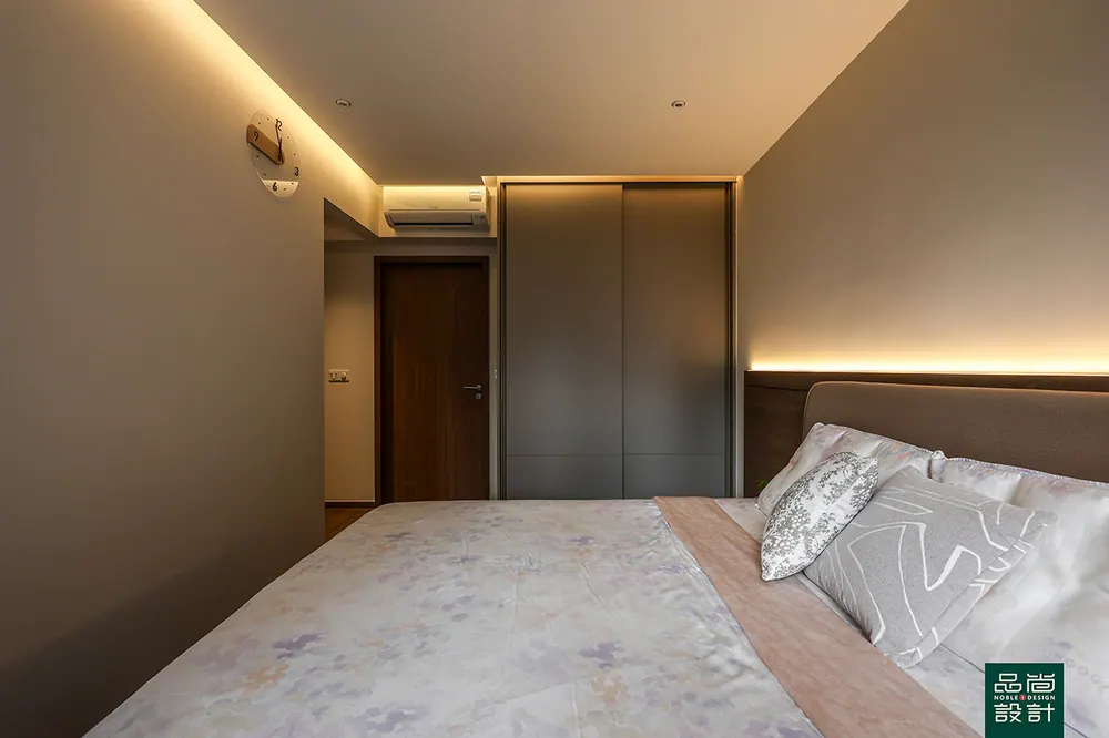 Parc Central Residences 3 Bedroom — interior by Noble Interior Design (21 of 23)