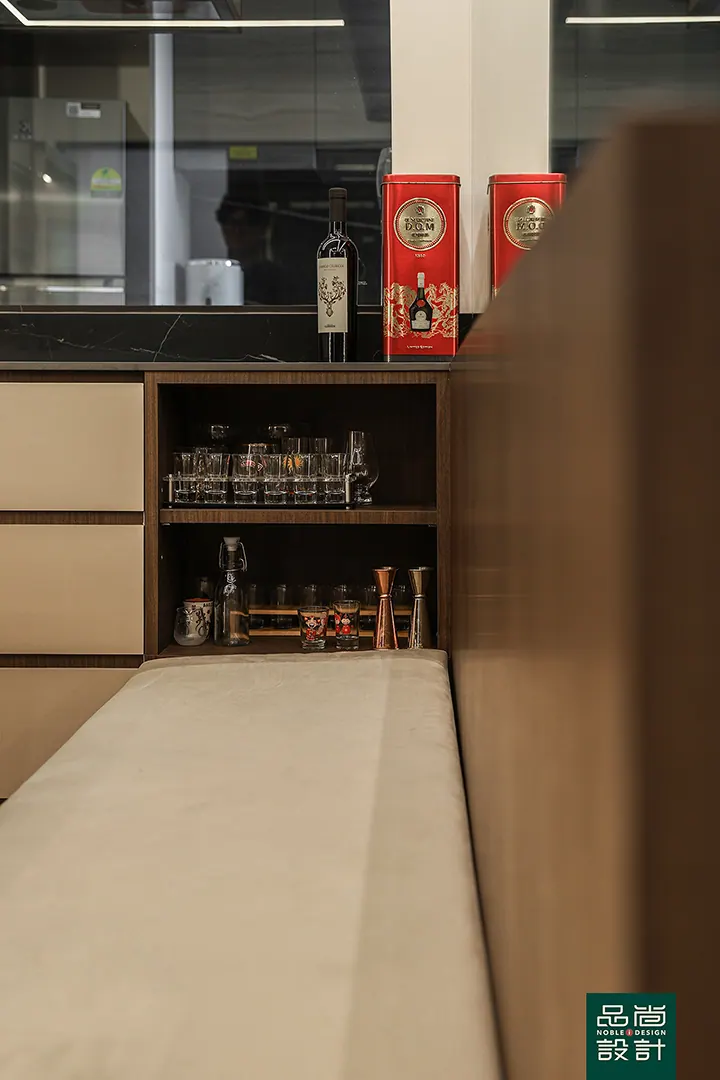 Parc Clematis 3 Bedroom — interior by Noble Interior Design (10 of 31)