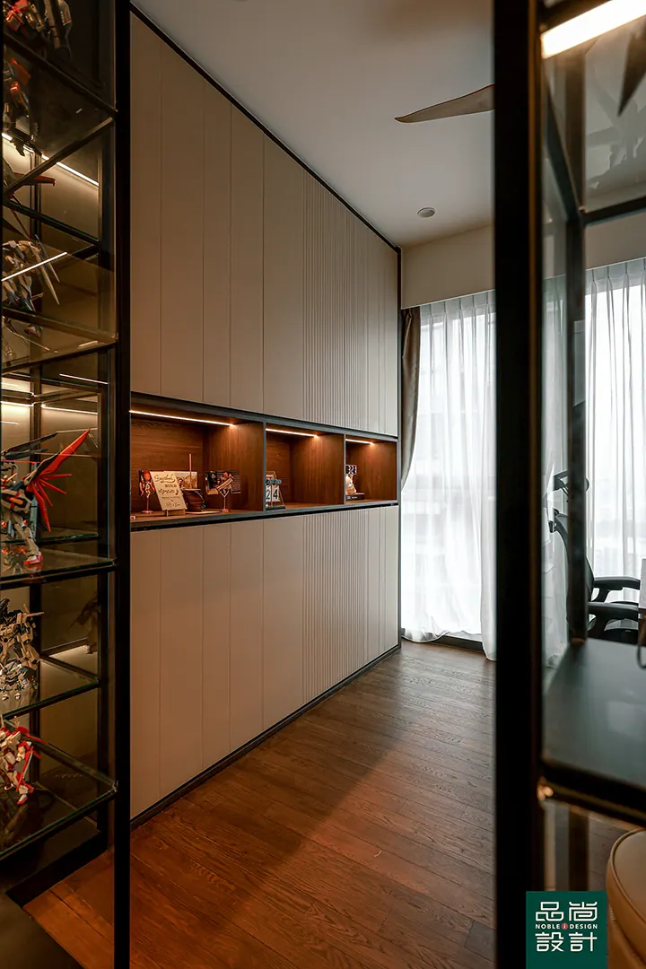 Parc Clematis 3 Bedroom — interior by Noble Interior Design (22 of 31)